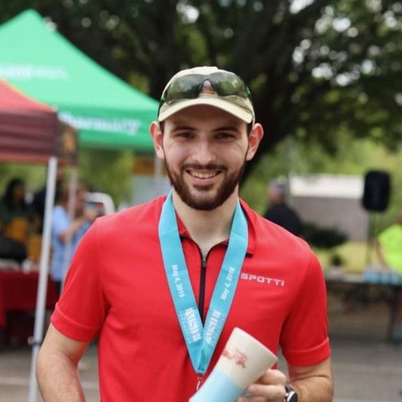 Meet your Posher, Andrew - Picture 1 of 1